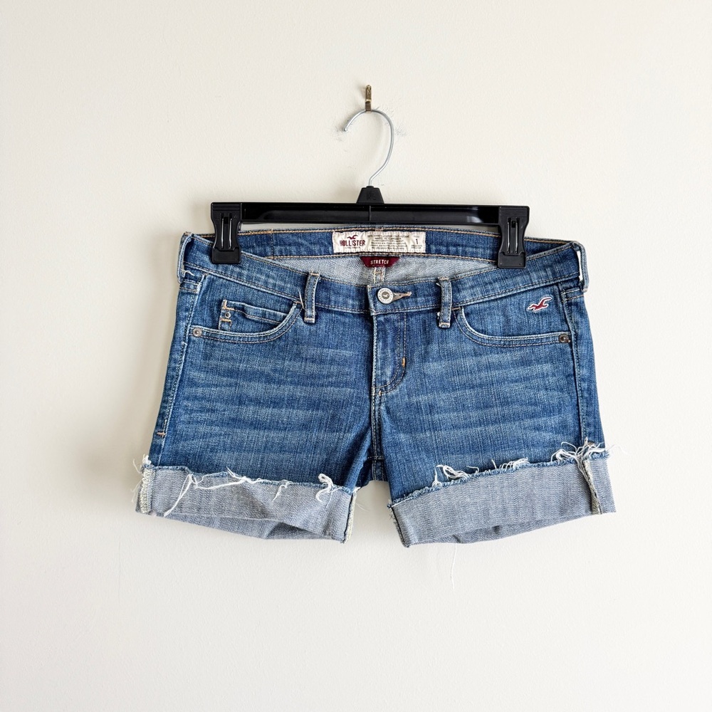Rare Vintage Hollister Low Rise Denim Cutoff Shorts Medium Wash Size 1 Y2K